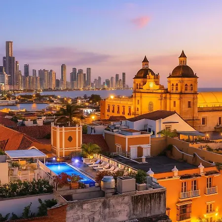 Lindo Apto Vista Al Mar,central Y Piscina Rooftop Cartagena